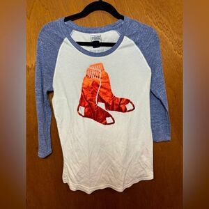 Victoria’s Secret‎ Pink Boston Red Sox Baseball shirt size L